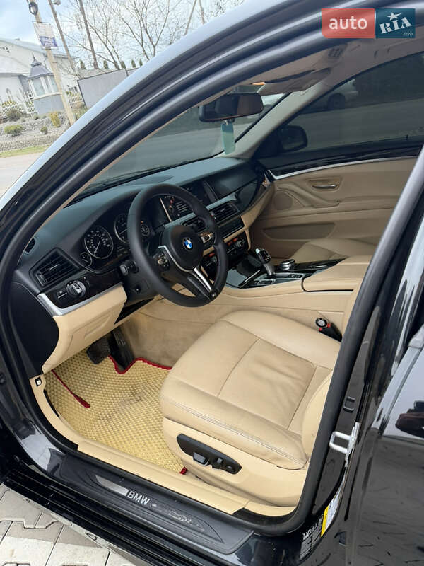 Седан BMW 5 Series 2012 в Черновцах