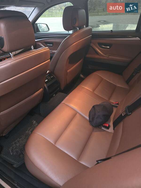 Седан BMW 5 Series 2011 в Киеве фото 10 Седан BMW 5 Series 2011 в Киеве