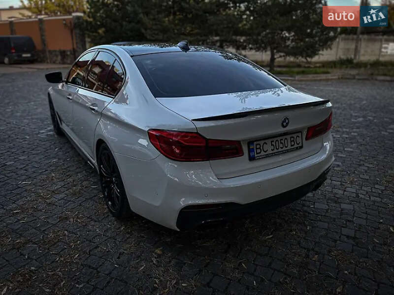 Седан BMW 5 Series 2018 в Львове
