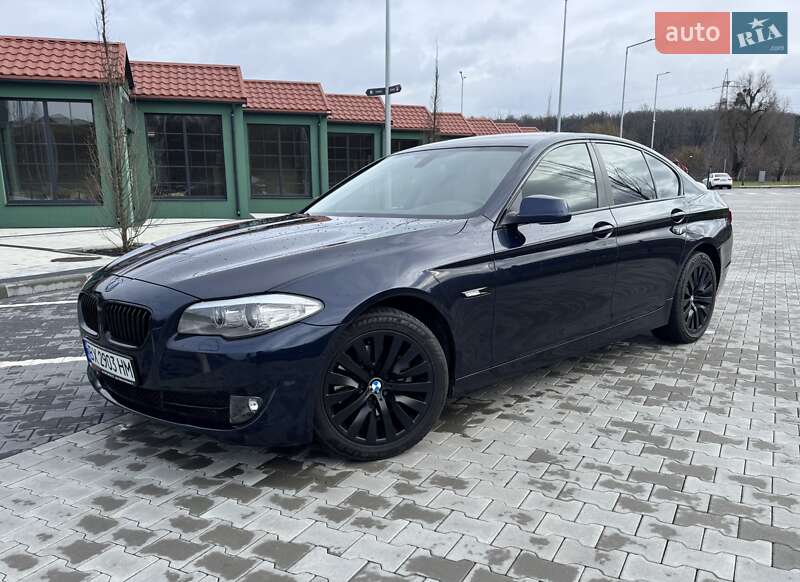 Седан BMW 5 Series 2012 в Ирпене