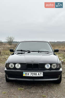 Седан BMW 5 Series 1994 в Радивилове