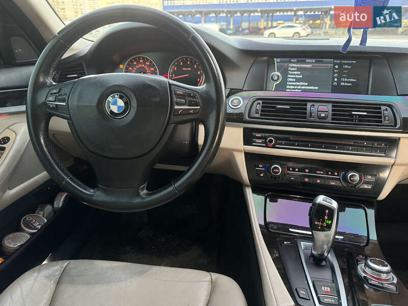Седан BMW 5 Series 2011 в Києві