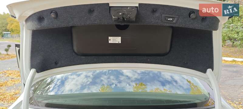 Седан BMW 5 Series 2016 в Верхнеднепровске фото 10 Седан BMW 5 Series 2016 в Верхнеднепровске