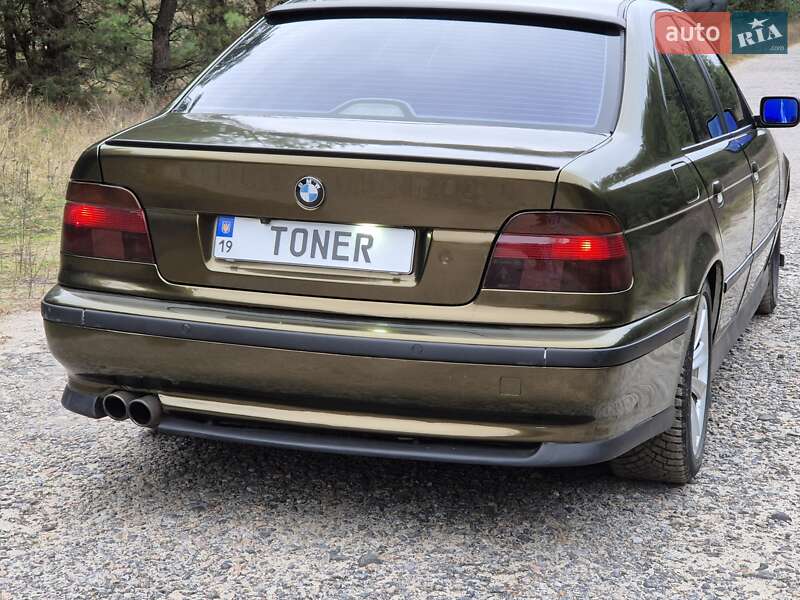 Седан BMW 5 Series 2002 в Ахтырке