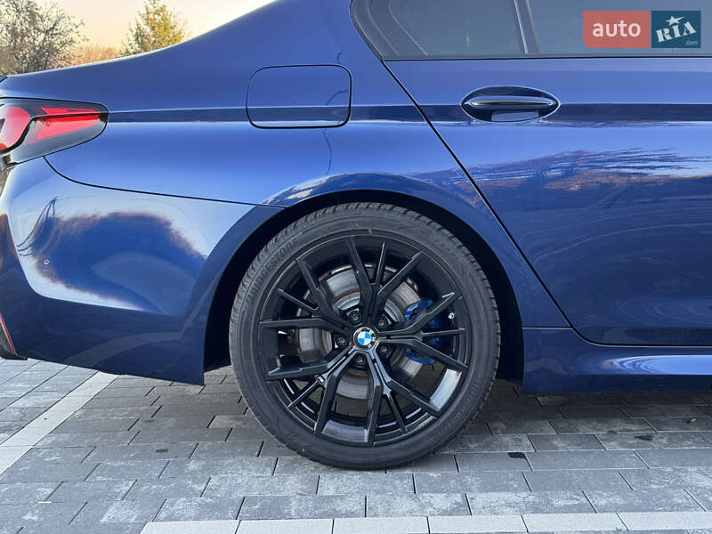 Седан BMW 5 Series 2018 в Ужгороде фото 23 Седан BMW 5 Series 2018 в Ужгороде