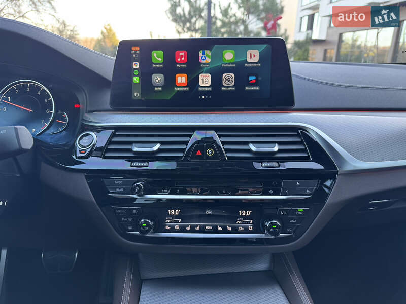 Седан BMW 5 Series 2018 в Ужгороде фото 32 Седан BMW 5 Series 2018 в Ужгороде