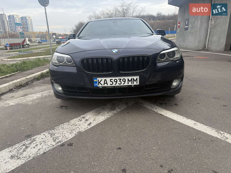 Седан BMW 5 Series 2013 в Киеве фото Седан BMW 5 Series 2013 в Киеве