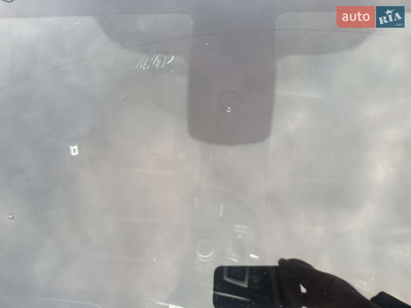 Седан BMW 5 Series 2013 в Киеве фото 13 Седан BMW 5 Series 2013 в Киеве