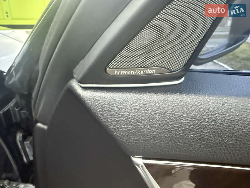 Седан BMW 5 Series 2013 в Киеве фото 27 Седан BMW 5 Series 2013 в Киеве