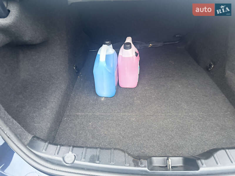 Седан BMW 5 Series 2013 в Киеве фото 30 Седан BMW 5 Series 2013 в Киеве