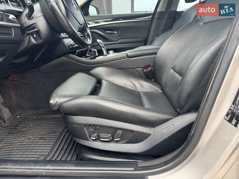 Седан BMW 5 Series 2011 в Житомире