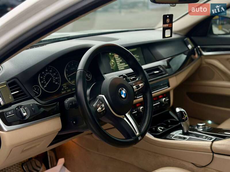 Седан BMW 5 Series 2012 в Одессе