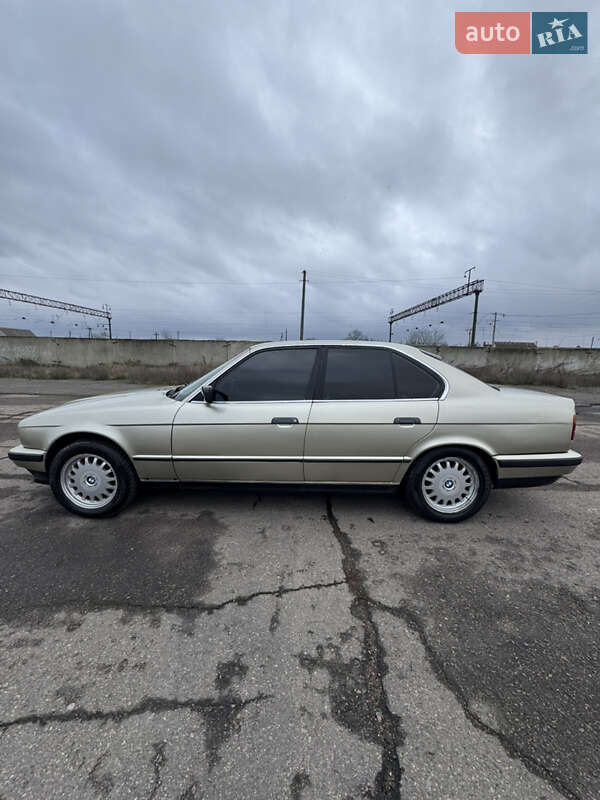 Седан BMW 5 Series 1988 в Попельне фото 8 Седан BMW 5 Series 1988 в Попельне