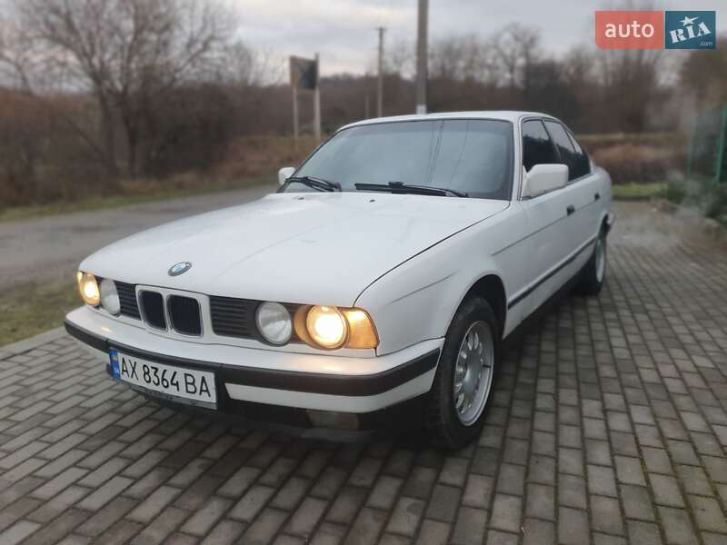 Седан BMW 5 Series 1988 в Ивано-Франковске