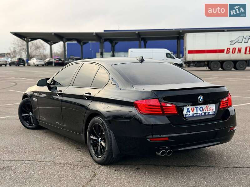 Седан BMW 5 Series 2016 в Кривом Роге