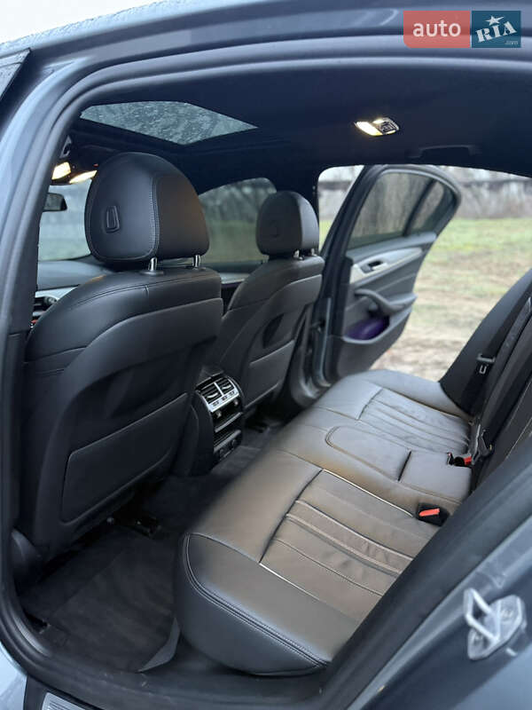 Седан BMW 5 Series 2018 в Києві