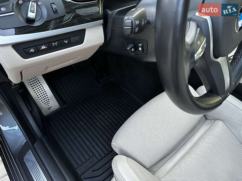 Седан BMW 5 Series 2016 в Одесі