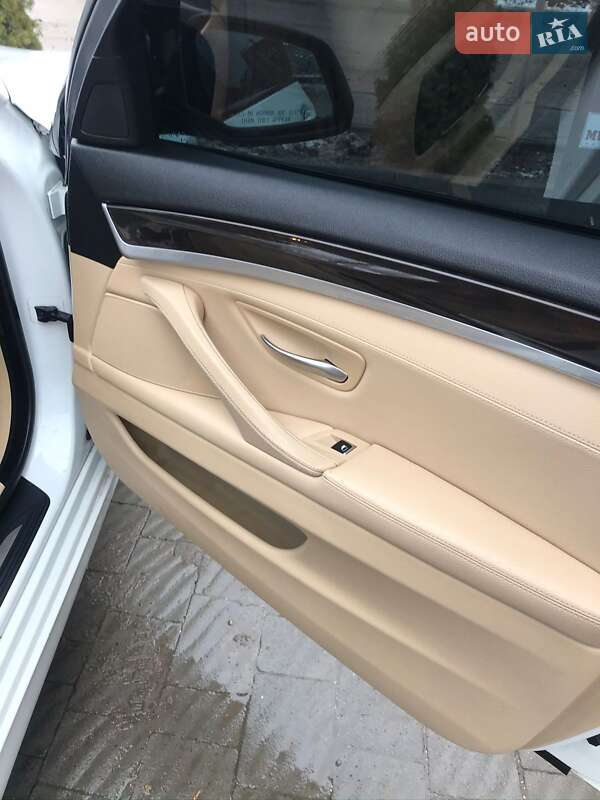 Седан BMW 5 Series 2013 в Одессе