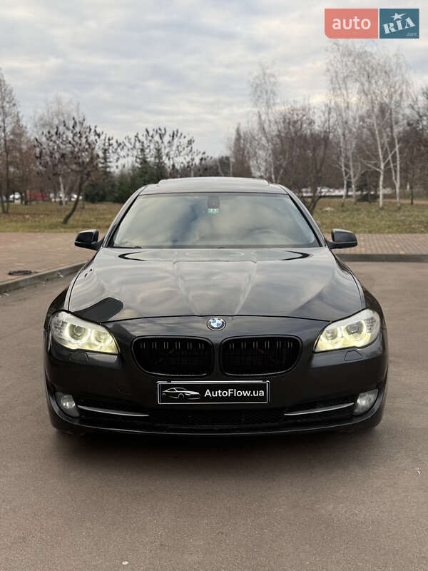 Седан BMW 5 Series 2012 в Сумах