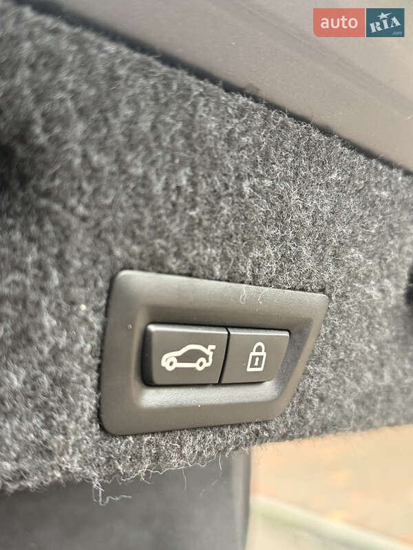 Седан BMW 5 Series 2012 в Сумах