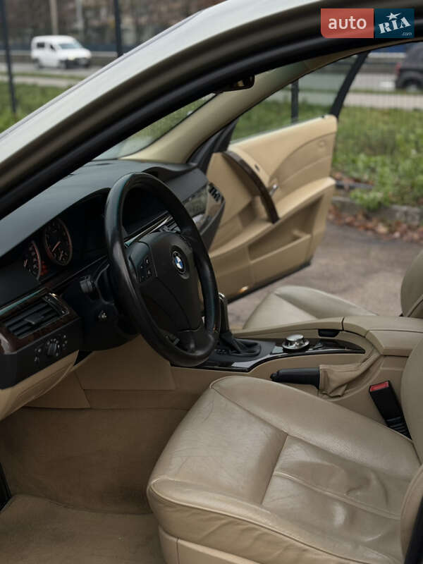 Седан BMW 5 Series 2005 в Киеве