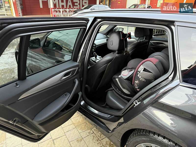 Универсал BMW 5 Series 2021 в Львове фото 29 Универсал BMW 5 Series 2021 в Львове