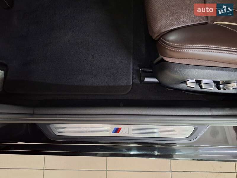 Седан BMW 5 Series 2017 в Николаеве