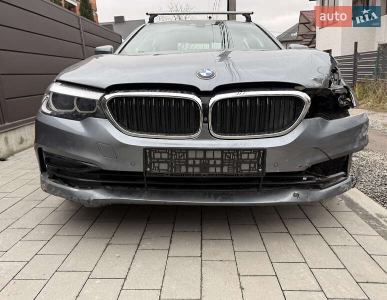 Седан BMW 5 Series 2018 в Львове