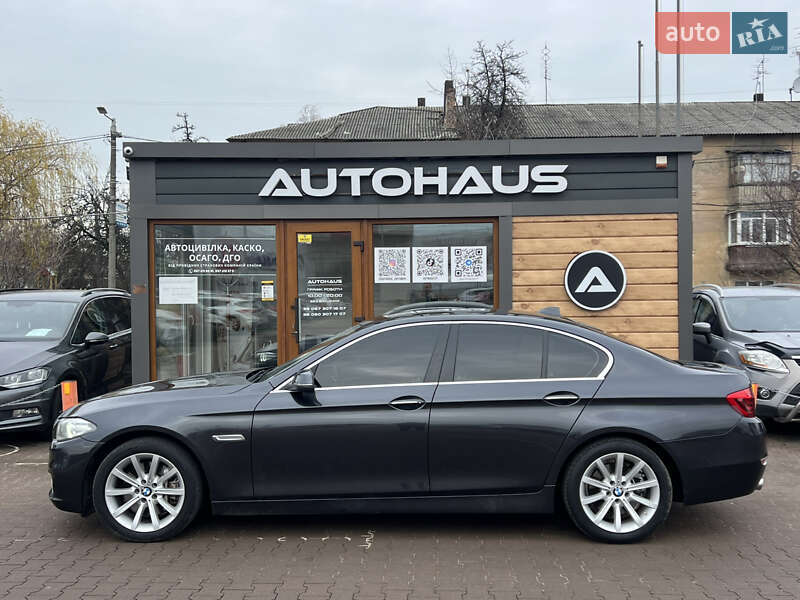 Седан BMW 5 Series 2015 в Житомирі