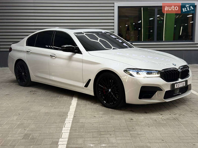 Седан BMW 5 Series 2018 в Києві