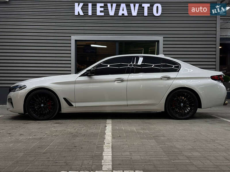Седан BMW 5 Series 2018 в Києві