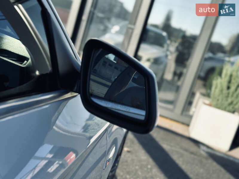 Седан BMW 5 Series 2012 в Кременчуге