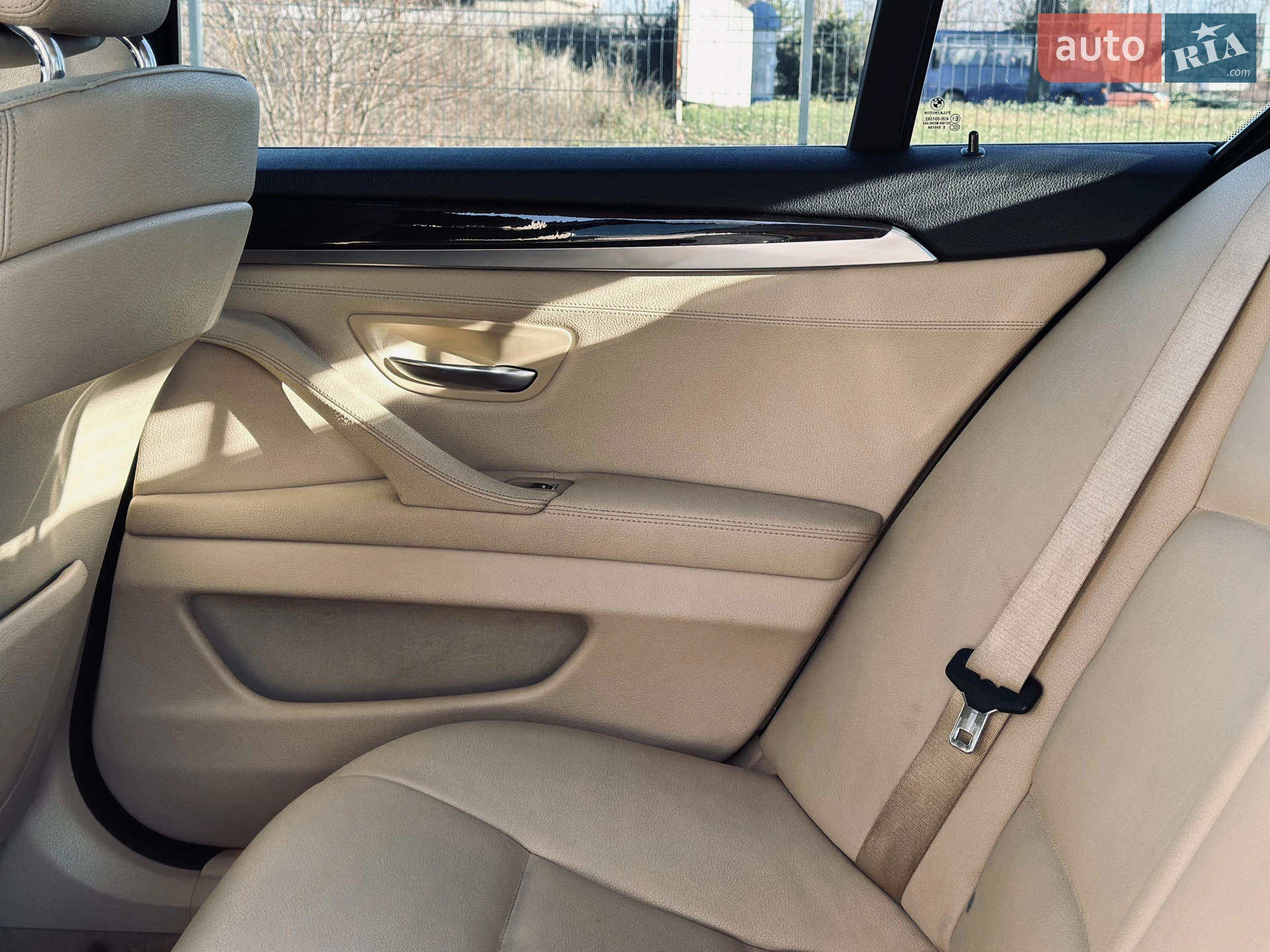 2012 BMW 5er - мініатюра 18