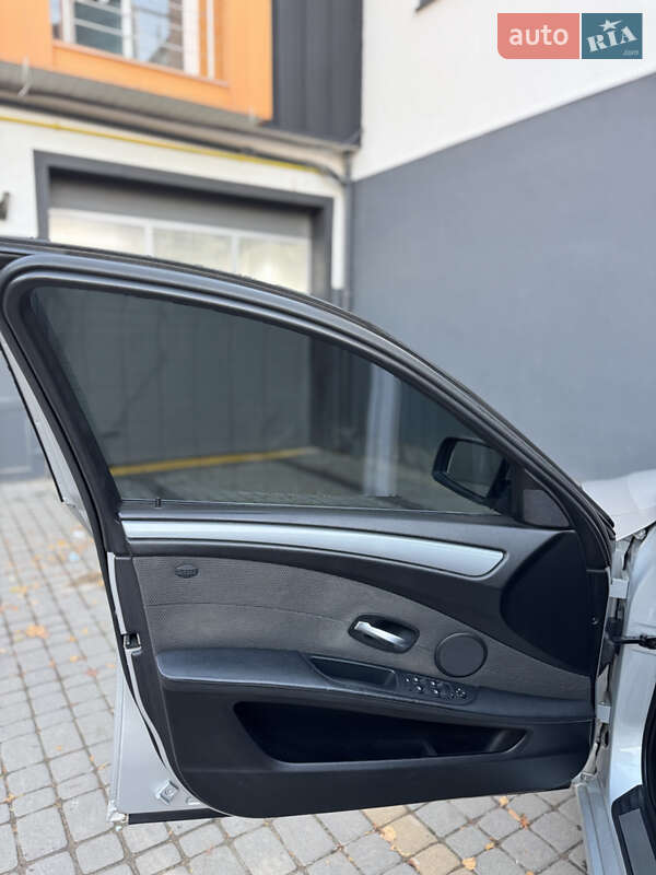 Универсал BMW 5 Series 2009 в Самборе