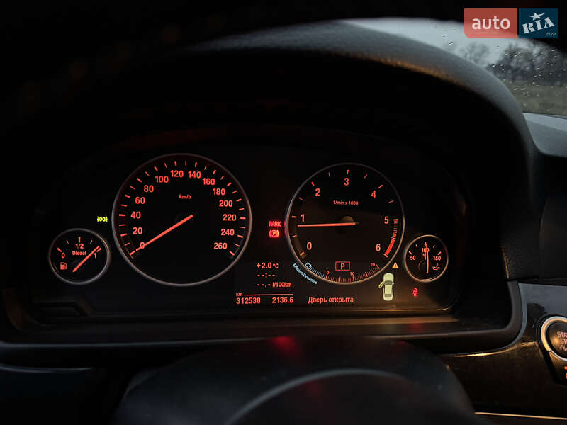 Седан BMW 5 Series 2012 в Чорткове