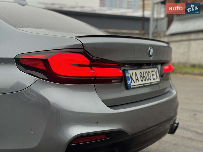 Седан BMW 5 Series 2017 в Киеве