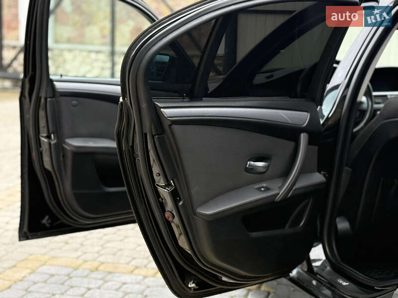 Седан BMW 5 Series 2009 в Тернополі