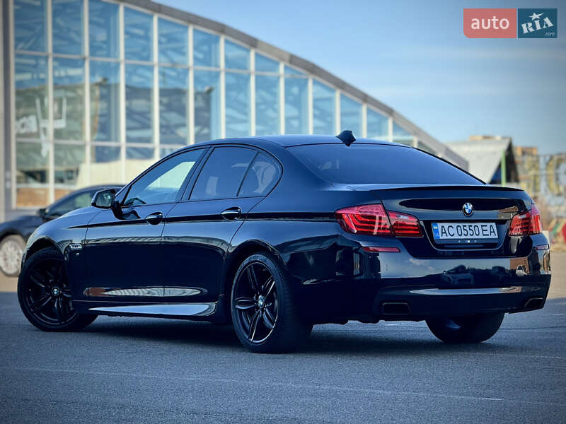 Седан BMW 5 Series 2015 в Киеве