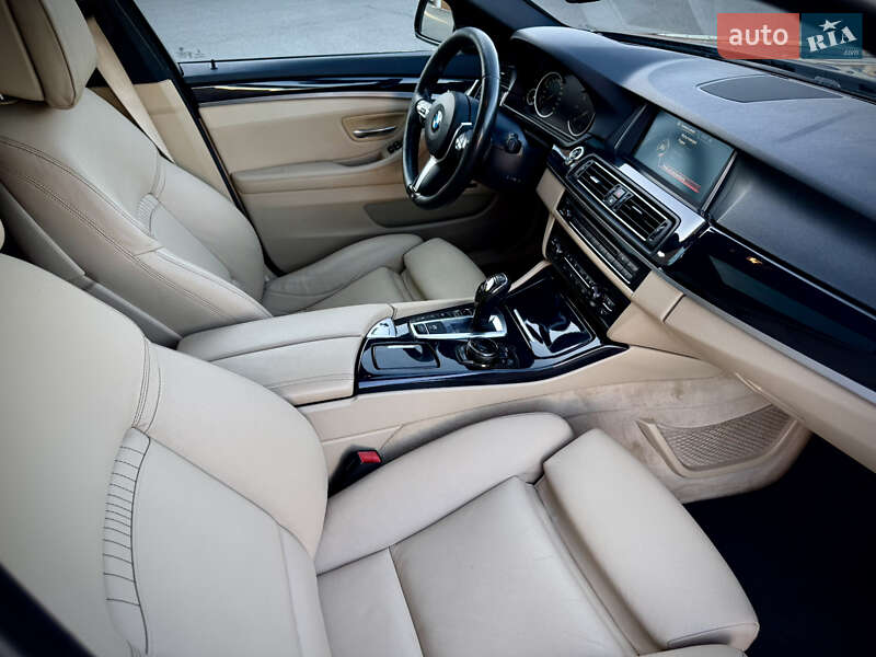 Седан BMW 5 Series 2015 в Киеве