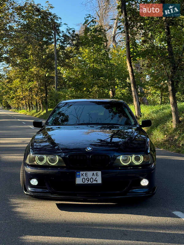 Седан BMW 5 Series 1998 в Харькове