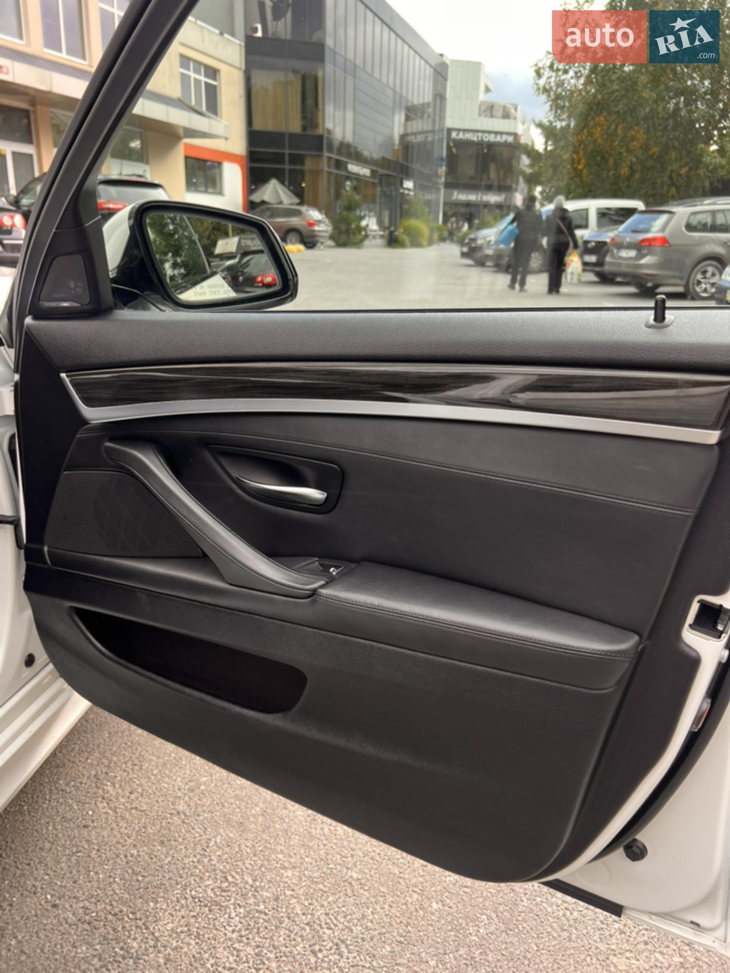 BMW 5 Series 2015 VIN WBAXA5C58FD691535 фото оголошення 14 з 34
