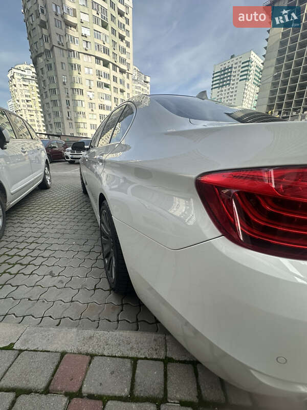 Седан BMW 5 Series 2015 в Одессе фото 21 Седан BMW 5 Series 2015 в Одессе