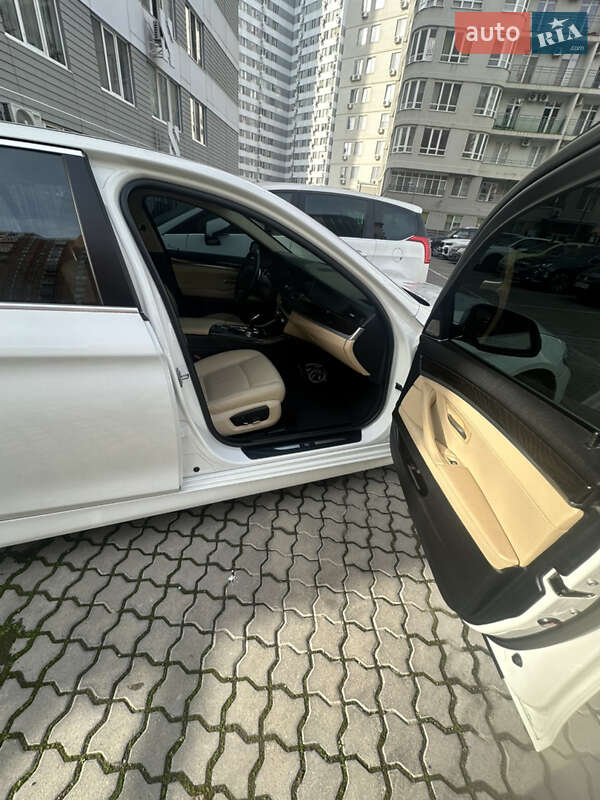 Седан BMW 5 Series 2015 в Одессе фото 32 Седан BMW 5 Series 2015 в Одессе
