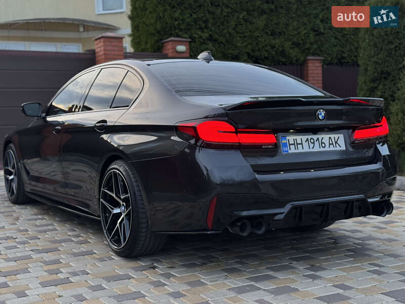 Седан BMW 5 Series 2017 в Одессе