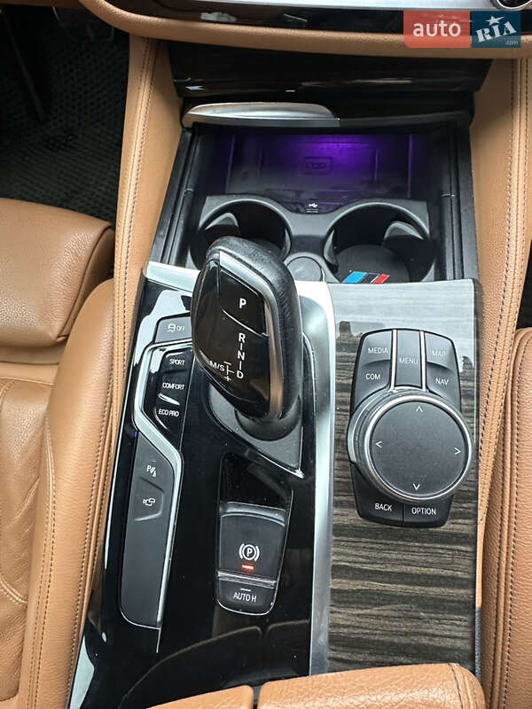 Седан BMW 5 Series 2018 в Днепре фото 5 Седан BMW 5 Series 2018 в Днепре