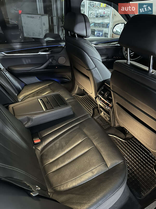 Универсал BMW 5 Series 2017 в Одессе