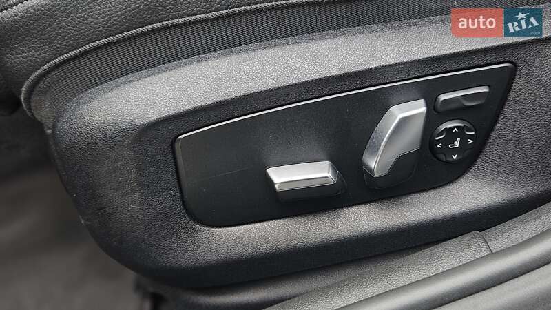 Седан BMW 5 Series 2017 в Мукачево