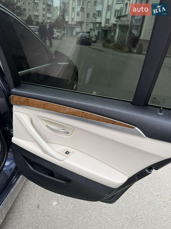 Універсал BMW 5 Series 2012 в Луцьку
