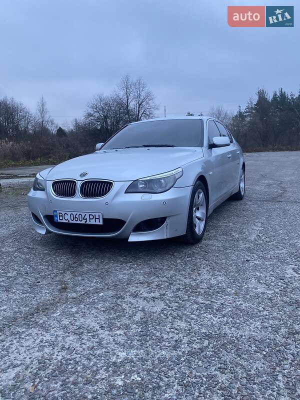 Седан BMW 5 Series 2004 в Новояворовске фото 4 Седан BMW 5 Series 2004 в Новояворовске