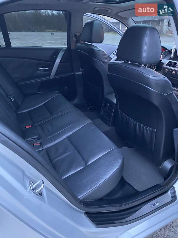 Седан BMW 5 Series 2004 в Новояворовске фото 14 Седан BMW 5 Series 2004 в Новояворовске